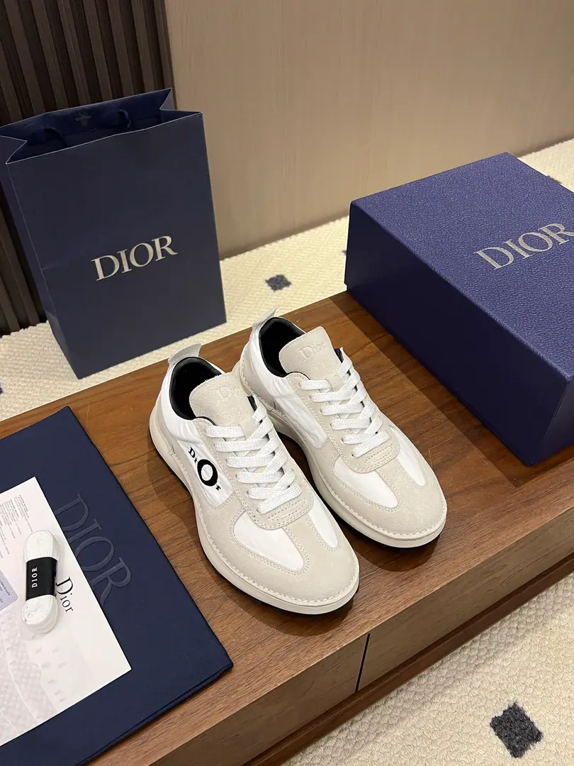 Plant price 2026New Dio（Dior）The retro jogging shoes., The star is the same., The whole design combines advanced fashion and sports., The upper foot is soft and the upper foot is not grinding. Fabulous.: Bullskins.+Custom Layout Uchi.: Bullskins.+Custom Layout Otsumi!: Original OpenTPUOtsumi! Codes: Men39-—46
