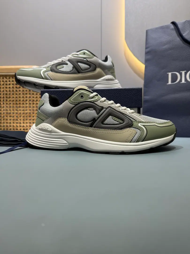 Top Couple money.👩🏻‍❤️‍👨🏻Plant price, This one. B30 Countdown The sneakers are... DDon't make a classic new one., Fashion and sport.. The redesigned formula is carefully designed using materials such as Navy blue-feather., I'm not sure. CD30 Mark Up, I'm not sure I'm going to be able to tell you how beautiful I am.. The tongue and the back of the shoe are in silver. D B30 and CD30 Mark. The light texture of the rubber outside highlights a lot of classic details., Internal ballistic design, To build the desired comfort.. It's a mix of leisure singles., Make a fine shape.. Help with the face material.: Texture, Cow-cutter. Except decorations and decoration lines Side and back side CD30 Mark ♪ Shoe tongues on the D B30 Mark Internal ballistic belt design, Steady match. White lightly texture rubber external matching Dior Signs and black edges The bottom of the pairs of shoes is scalded with Dio, CD30 and B30 Mark Size: 35-47 (47I'll make sure I don't change it.)