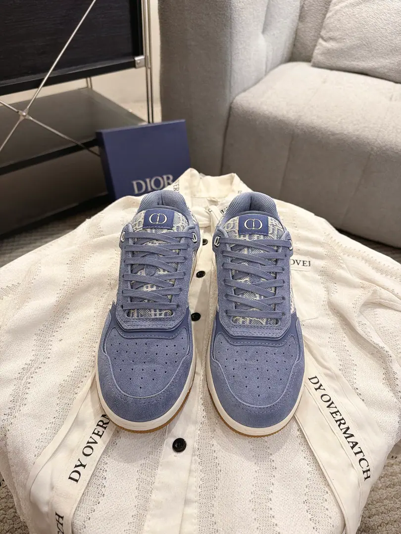 DIORDior Classic Leisure Expense Series 【B27Couples' leisure shoes.】 Based on the classic shoe. Add deconstruct element design Classic brand.🔢NumberslogoIt's perfect on the shoetail. Round the circle around the shoe line.“23”Mark, Original custom-made cattle skinnet➕Embroidization Alphabet process, It's a good time., It's a very modern design., The market is the top. The king of the upper foot.🔥 ❶Fabulous.:Original custom-made cow skin➕Original customized embroidery fabric ❷Uchi.:Original customize high density air network ❸Foot.:Customize the original high density air-infused hyperplastic mats ❹Otsumi!:OriginalTPUMulti-coloured snorkel【Unusual base】 ❺Codes:Women35-39.Men40-45（Women40.41.Men45.46.Custom without re-offer） ❻Packaging:Original package ☀Colours:Synchronise update of the network Kobara.（Men➕10） Koban.（Men➕10） Print➕20