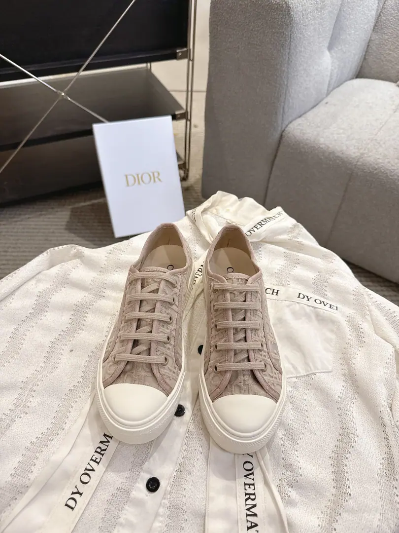 The latest colored nettile. （Bottom） size: 35-41（41No, no, no, no, no.） DiorDio. ✨ 【Embroidery】〽️Series. The pattern is tied to a flat-bed leisure shoe..