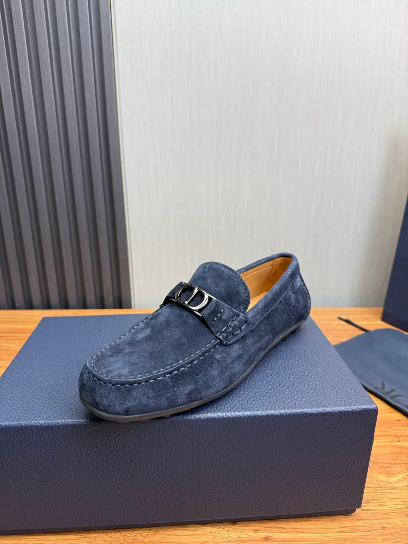 Plant ＤＩＯＲ.Dio..Classic driver's bean shoes.👟It's a good time for leisure.🔗Official Network1:1Delivery☑️Original cow skin+Imported water-tied cattle., The classic hardware buttons., Original rubber beans soybeans, 38-45（45Make a no-refund order.）