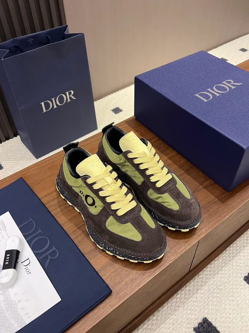 Plant price 2026New Dio（Dior）The retro jogging shoes., The star is the same., The whole design combines advanced fashion and sports., The upper foot is soft and the upper foot is not grinding. Fabulous.: Bullskins.+Custom Layout Uchi.: Bullskins.+Custom Layout Otsumi!: Original OpenTPUOtsumi! Codes: Men39-—46