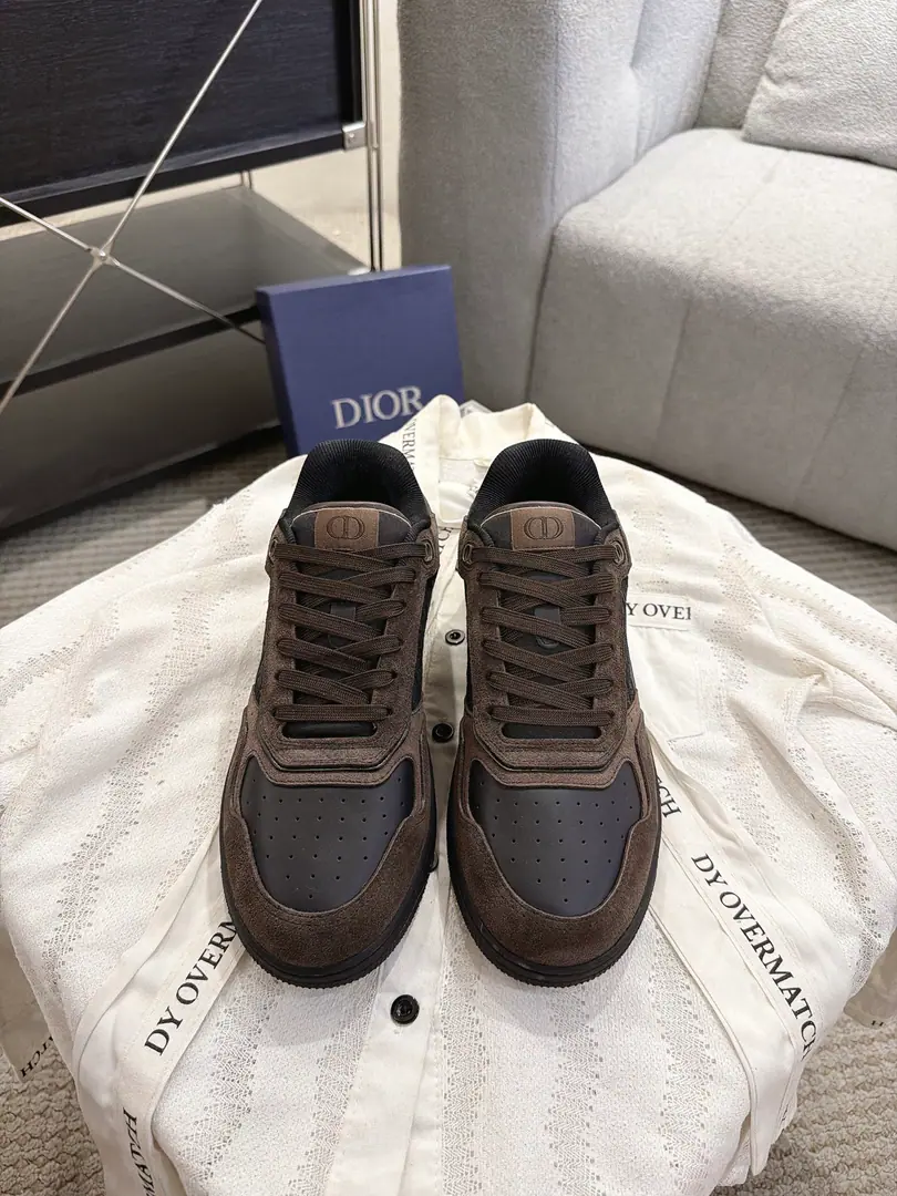 DIORDior Classic Leisure Expense Series 【B27Couples' leisure shoes.】 Based on the classic shoe. Add deconstruct element design Classic brand.🔢NumberslogoIt's perfect on the shoetail. Round the circle around the shoe line.“23”Mark, Original custom-made cattle skinnet➕Embroidization Alphabet process, It's a good time., It's a very modern design., The market is the top. The king of the upper foot.🔥 ❶Fabulous.:Original custom-made cow skin➕Original customized embroidery fabric ❷Uchi.:Original customize high density air network ❸Foot.:Customize the original high density air-infused hyperplastic mats ❹Otsumi!:OriginalTPUMulti-coloured snorkel【Unusual base】 ❺Codes:Women35-39.Men40-45（Women40.41.Men45.46.Custom without re-offer） ❻Packaging:Original package ☀Colours:Synchronise update of the network Kobara.（Men➕10） Koban.（Men➕10） Print➕20