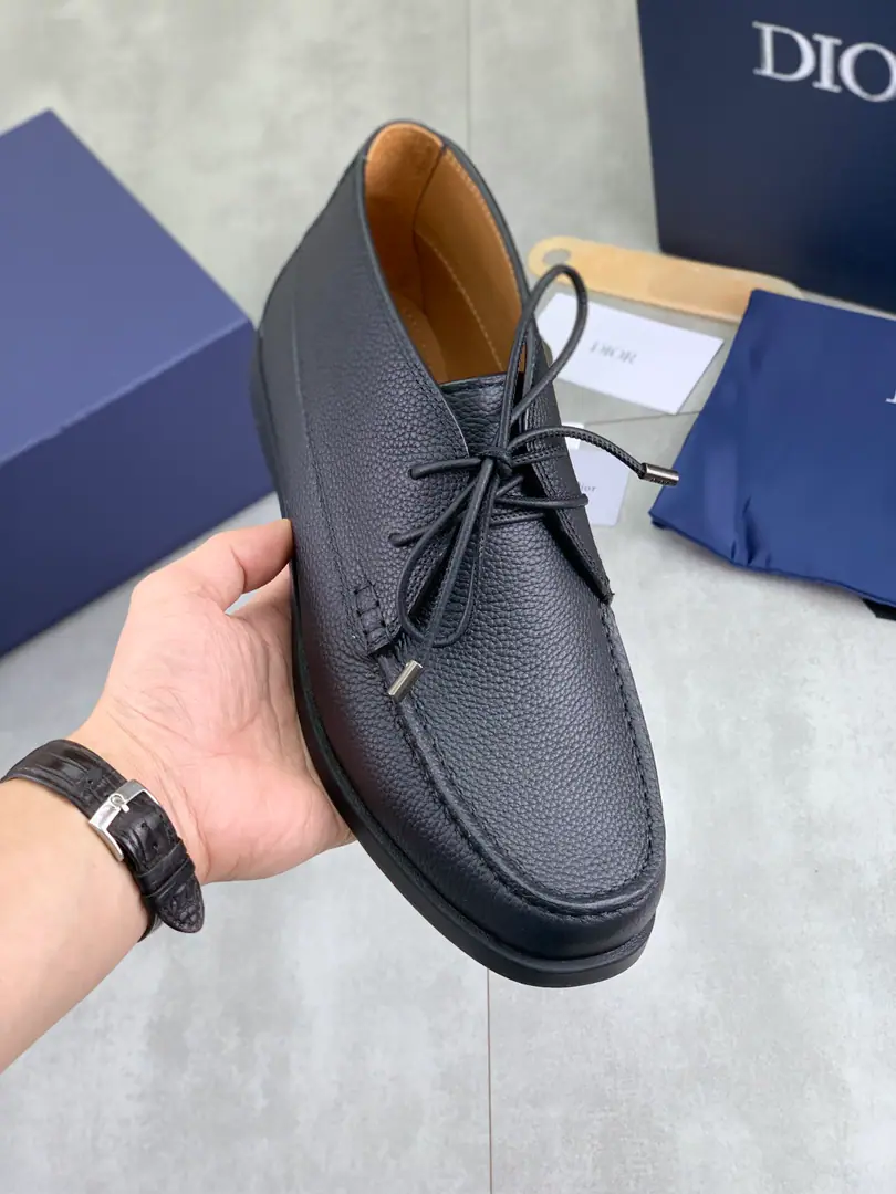 Plant prices ⚽️ Bulls. High Version 💎💎💎Dior Dio. Original！Top Italian sub-purchase！Men's Coco Business Leisure Shoes, The original shoe face imports the cow skin., Oilside treatment, It's very impressive., Gentle., Inside, you use imported cattle., Top Italian original rubber base, First-class work., Top quality！Size: 39-44（45Do it.）