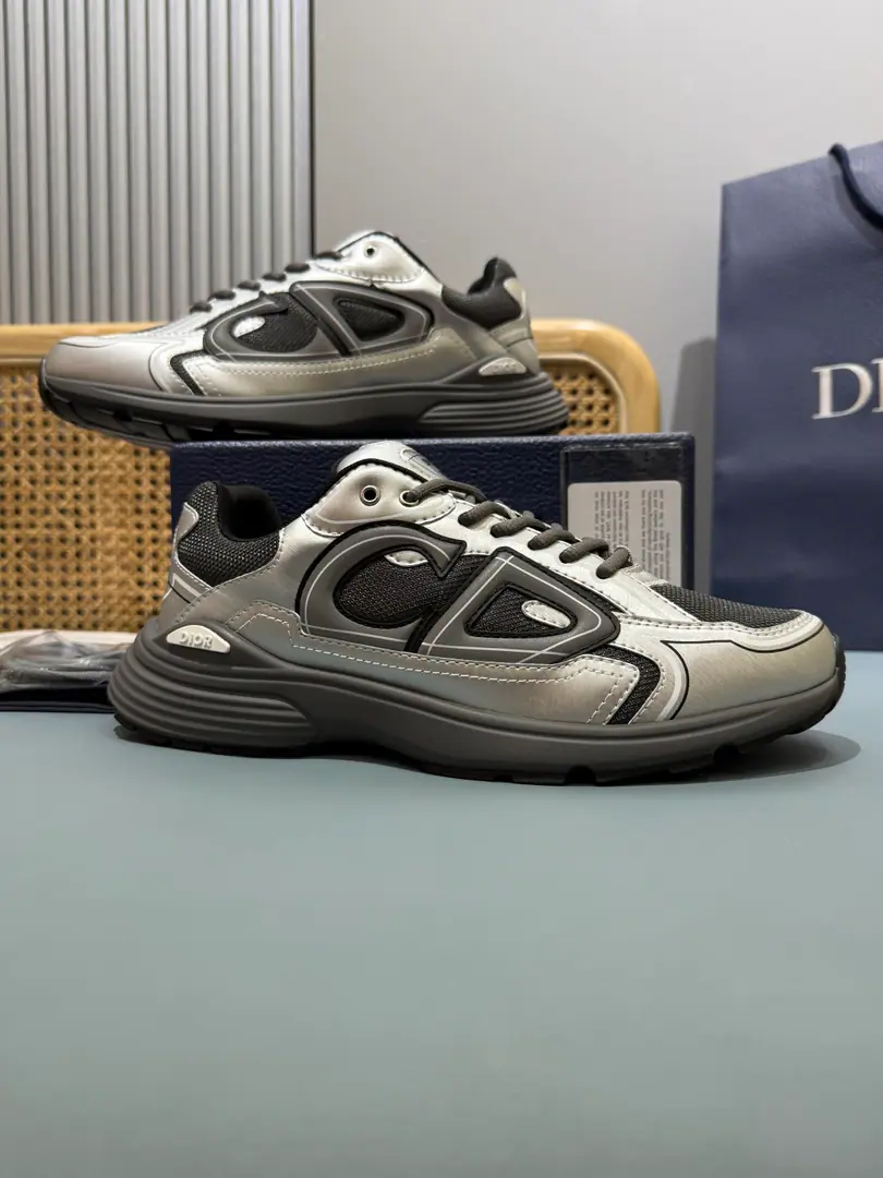 Top Couple money.👩🏻‍❤️‍👨🏻Plant price, This one. B30 Countdown The sneakers are... DDon't make a classic new one., Fashion and sport.. The redesigned formula is carefully designed using materials such as Navy blue-feather., I'm not sure. CD30 Mark Up, I'm not sure I'm going to be able to tell you how beautiful I am.. The tongue and the back of the shoe are in silver. D B30 and CD30 Mark. The light texture of the rubber outside highlights a lot of classic details., Internal ballistic design, To build the desired comfort.. It's a mix of leisure singles., Make a fine shape.. Help with the face material.: Texture, Cow-cutter. Except decorations and decoration lines Side and back side CD30 Mark ♪ Shoe tongues on the D B30 Mark Internal ballistic belt design, Steady match. White lightly texture rubber external matching Dior Signs and black edges The bottom of the pairs of shoes is scalded with Dio, CD30 and B30 Mark Size: 35-47 (47I'll make sure I don't change it.)