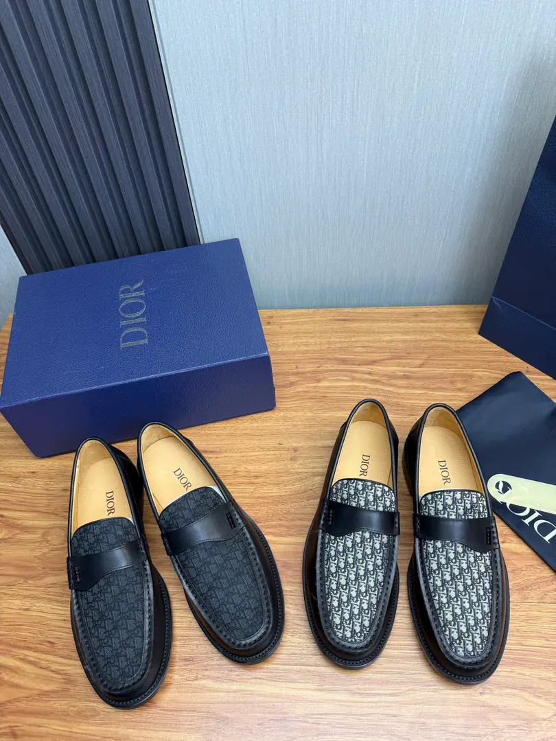 Plant ＤＩＯＲ.A man named Dior's business leather shoes., Extremity and honor.👞 All imported original brand leather, Just to make a more comfortable dress experience., Shoe.: Original cow skin.Open the oxen.➕Import the whole cow., Original Base-45（38.45No re-election.）