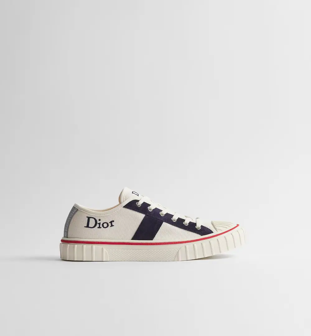 DiorDio.2026AutumnWalk'nSeries Old flower. A embroidered canvas shoe. Leisure sports shoes Original procurement development This one. Walk'n'Dior The thick-decked sneakers are a fashionable single., Raise the tone of the series. Oblique A tampon of embroidered shoes., It's a nice mix., Shoe tongue and Christian Dior Paris Signal shoelaces.. It can add fashion to the various recreational models. ▪️Fabulous.: Pre-record custom import of embroidery canvas ▪️Uchi.: Importing soft net sand inside ▪️Otsumi!: Original exclusive model rubber material ▪️Bottom:3 CM ▪️Size: Men39One.45（46It's a deal or a deal.）