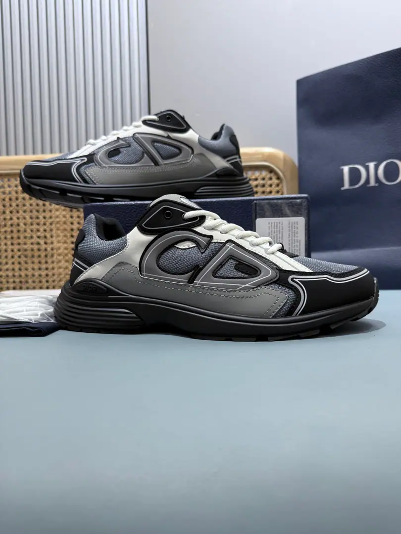 Top Couple money.👩🏻‍❤️‍👨🏻Plant price, This one. B30 Countdown The sneakers are... DDon't make a classic new one., Fashion and sport.. The redesigned formula is carefully designed using materials such as Navy blue-feather., I'm not sure. CD30 Mark Up, I'm not sure I'm going to be able to tell you how beautiful I am.. The tongue and the back of the shoe are in silver. D B30 and CD30 Mark. The light texture of the rubber outside highlights a lot of classic details., Internal ballistic design, To build the desired comfort.. It's a mix of leisure singles., Make a fine shape.. Help with the face material.: Texture, Cow-cutter. Except decorations and decoration lines Side and back side CD30 Mark ♪ Shoe tongues on the D B30 Mark Internal ballistic belt design, Steady match. White lightly texture rubber external matching Dior Signs and black edges The bottom of the pairs of shoes is scalded with Dio, CD30 and B30 Mark Size: 35-47 (47I'll make sure I don't change it.)