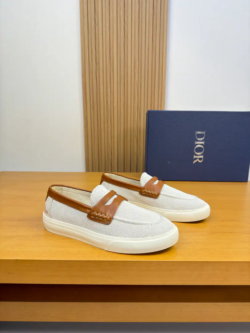 【Dior】Dio. High-end quality Original List·The leisure board shoes are stomping. Shoe.: Original🔝Napa Skin., The branded cowboy canvas., Back up..A embroidery brand.logo, Shoe Dan..Sew the outer car., Brand-loading decorations Uchi.: Brand canvas. Otsumi!: It's so light.TPR·Rubber: Double-coloured base Super-high-quality control.·- I'm doing a little work.: Highlight(High-end·- How expensive.·Slot) Size: 39-44（38, 45, Make a reservation.)·D0186