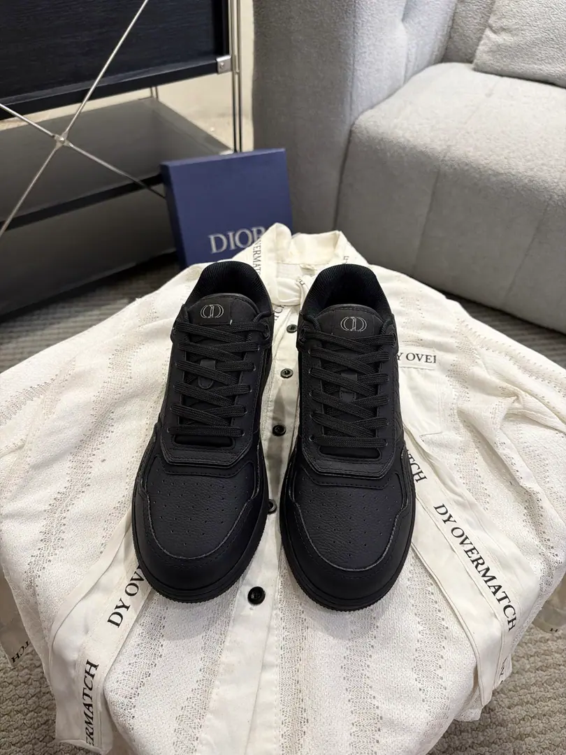 DIORDior Classic Leisure Expense Series 【B27Couples' leisure shoes.】 Based on the classic shoe. Add deconstruct element design Classic brand.🔢NumberslogoIt's perfect on the shoetail. Round the circle around the shoe line.“23”Mark, Original custom-made cattle skinnet➕Embroidization Alphabet process, It's a good time., It's a very modern design., The market is the top. The king of the upper foot.🔥 ❶Fabulous.:Original custom-made cow skin➕Original customized embroidery fabric ❷Uchi.:Original customize high density air network ❸Foot.:Customize the original high density air-infused hyperplastic mats ❹Otsumi!:OriginalTPUMulti-coloured snorkel【Unusual base】 ❺Codes:Women35-39.Men40-45（Women40.41.Men45.46.Custom without re-offer） ❻Packaging:Original package ☀Colours:Synchronise update of the network Kobara.（Men➕10） Koban.（Men➕10） Print➕20