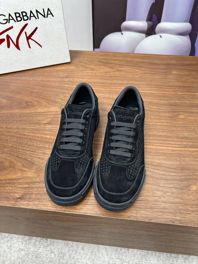 【DG*Ducha Banner.】 Size:39-44Code（38.45.Custom without re-offer） High-end version▪️Quality D0LCE & GABBANA Ducha Banner. The main model of this year No one. The super hot, super handsome recreational shoes are passed on.DIt's always a bit of a pompous, fashion-free style. Nice job. 🔸A lot of people like to use original material., [John.][John.][John.] 🔸[John.][John.][John.], Perfectly interprets the latest inspiration of shoe-shoes. The classics and fashions are one of the luxury dreams of the high quality of fashion. 💪💪PUOtsumi!.