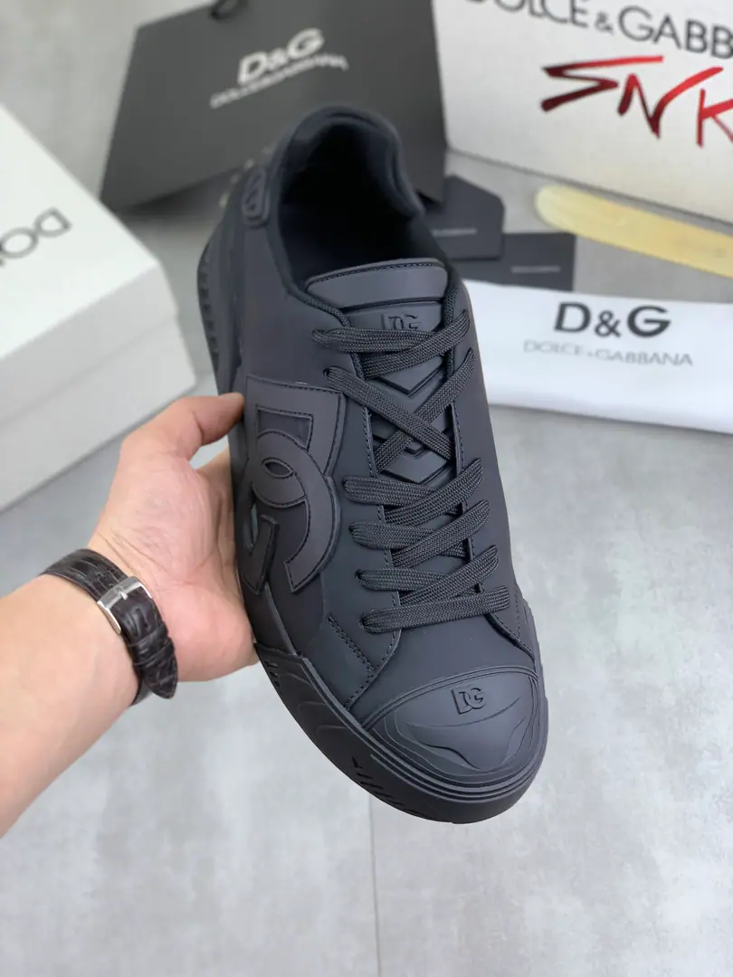 Plant prices 【⚽️】The latest blast. Top First Quality Synchronise Action《DOLCE&GABBANA【Ducha Banner.】～High Quality.》Effects Low-class leisure.DGMen's shoes., ♪ A lot of stars and love ♪, We use high-end imported head-heads skins to collidelogoDesign+Skins and feet., Jane's atmosphere., Perfectly interprets the latest inspiration of shoe-shoes., The classics are all one with fashion. I'm a dream fan. - Over the fashion. It's for the driver's comfort and light driving., I'm just going out to get some air. High-end quality Trustable., 5️⃣Colour🉑️Select！Codes: 38-46
