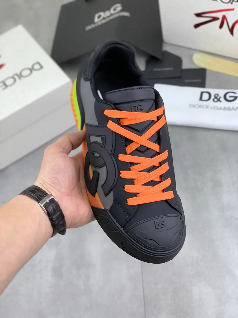 Plant prices 【⚽️】The latest blast. Top First Quality Synchronise Action《DOLCE&GABBANA【Ducha Banner.】～High Quality.》Effects Low-class leisure.DGMen's shoes., ♪ A lot of stars and love ♪, We use high-end imported head-heads skins to collidelogoDesign+Skins and feet., Jane's atmosphere., Perfectly interprets the latest inspiration of shoe-shoes., The classics are all one with fashion. I'm a dream fan. - Over the fashion. It's for the driver's comfort and light driving., I'm just going out to get some air. High-end quality Trustable., 5️⃣Colour🉑️Select！Codes: 38-46