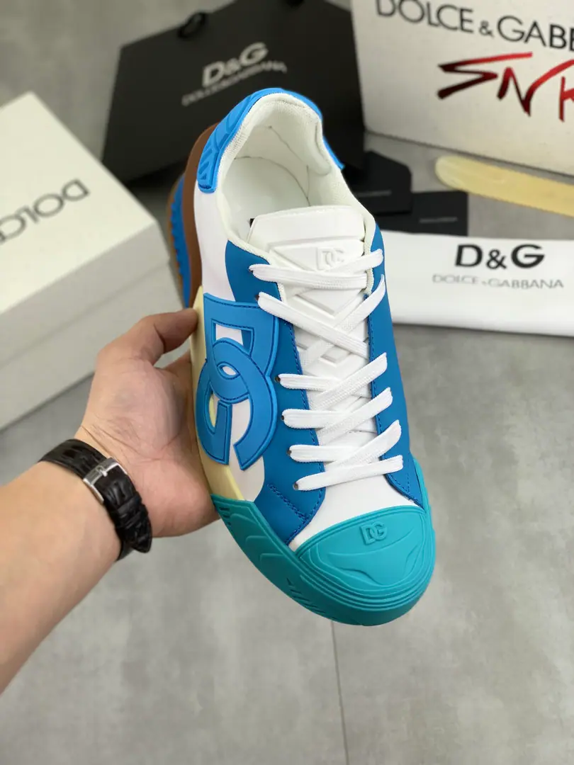 Plant prices 【⚽️】The latest blast. Top First Quality Synchronise Action《DOLCE&GABBANA【Ducha Banner.】～High Quality.》Effects Low-class leisure.DGMen's shoes., ♪ A lot of stars and love ♪, We use high-end imported head-heads skins to collidelogoDesign+Skins and feet., Jane's atmosphere., Perfectly interprets the latest inspiration of shoe-shoes., The classics are all one with fashion. I'm a dream fan. - Over the fashion. It's for the driver's comfort and light driving., I'm just going out to get some air. High-end quality Trustable., 5️⃣Colour🉑️Select！Codes: 38-46