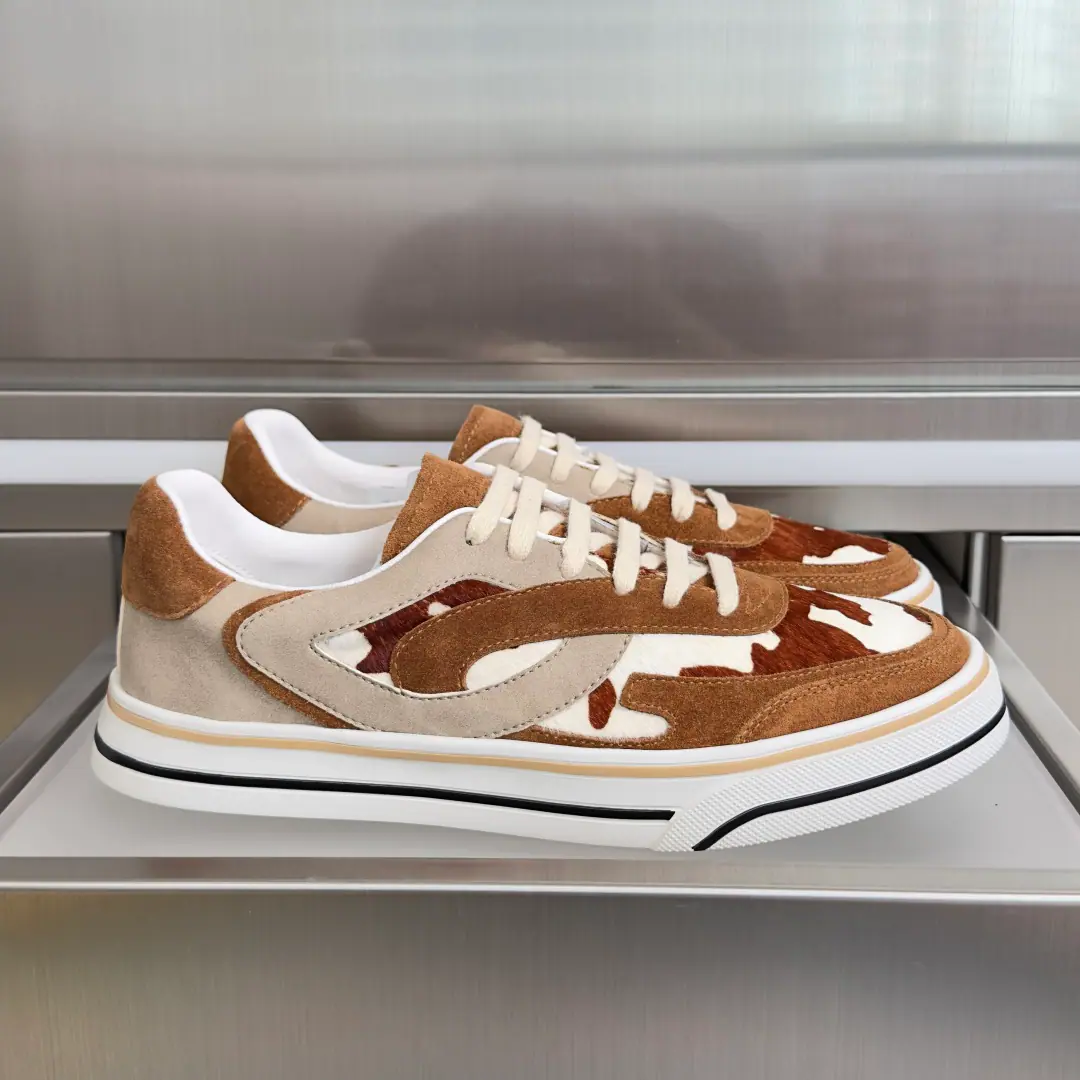 Top Version: Men Dolce&GabbanaDucha Banner. D&GLatestSailingSeries Leisure Sports shoes Shoes. Shoe. This one.DG SailingThe sneakers blend with modern style and comfort.,To help you out with your leisure and grace. Send a cabinet for fine packaging🛍📦 ▪️ Fabulous.: Original customized head-level cattle skin+Network ▪️ Uchi.: Original custom customised in soft sheep skin ▪️ Shoes under the sole.: Original modeling of slide-resistant rubber material ▪️ Bottom: 3CM ▪️ Size: Men38-46