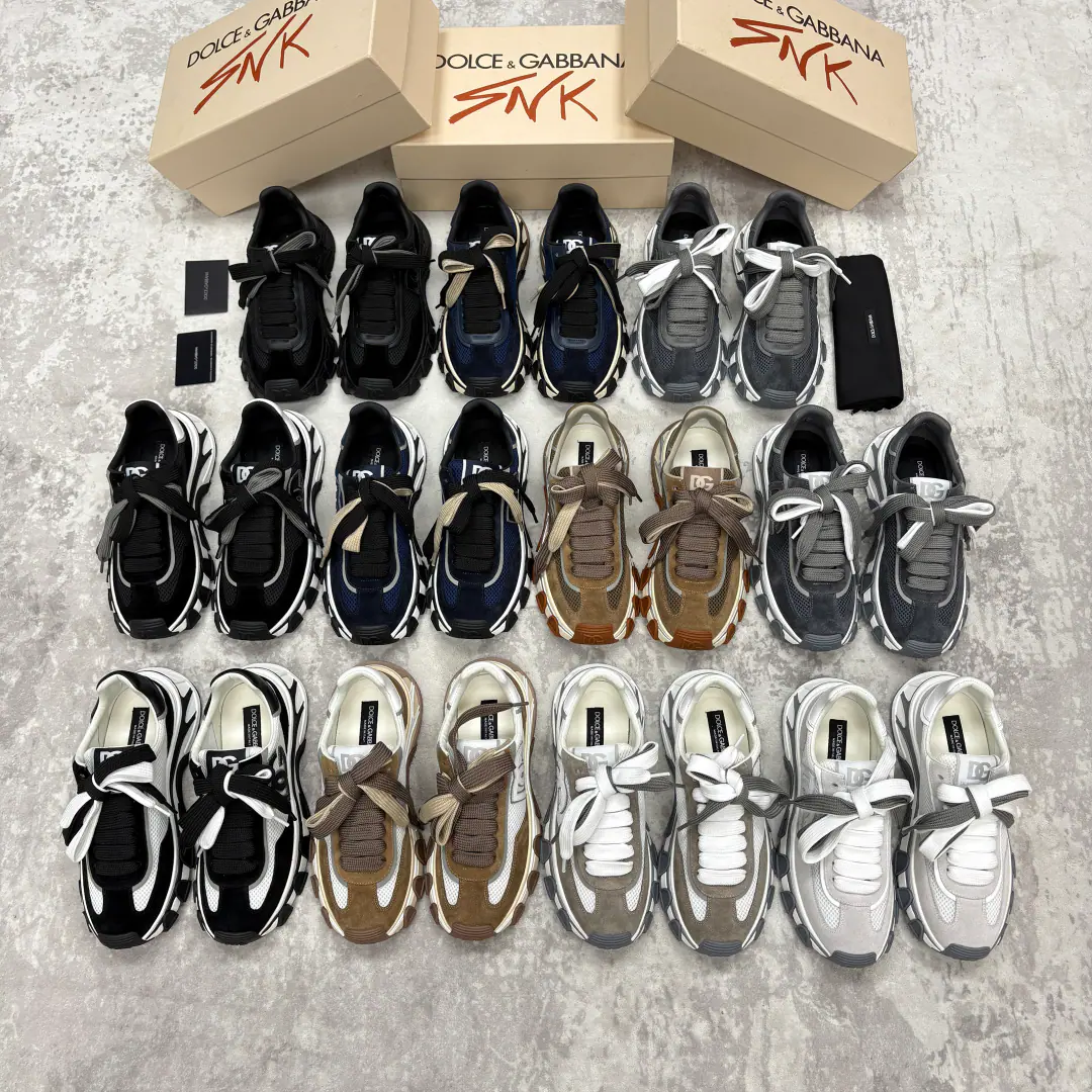 💋💍DG It's a new home. Dolce &Gabban* Douga.～Banner. The luxury of the ancient energy boom. Country Road - Powder's shoes. The Luxury Outdoor Heavy-Little Shoes Series Select the anti-feather skins., Slippery-holed little cow., Network, Multi-material composite puzzle, With a pair of coarse shoelaces., Different color mixes with different skin quality Same-coloured cow stamp.logoCollapse tails bits to respond to overall color Branded shoe tongue. Shoes sided with a squall. DGLargeLogo, Shoe tongue., The shoe mattress is wearing brand logo., I'm not sure if I can get a full recognition.. The thicker, thicker shoe belt. Original logo, cow skin, gel-stamped feet. Comfortable skin. Shoehead kick-proof design, Easy., Part-line gear sawn rubber floor, Slip-flop-proof field-to-slip-do-do-do-do.. I'm getting more invisible.4-5cm, Optimize foot bow support., ♪ Every day out of the street ♪, With a recreational dress., Or do you add a little bit of luxury to the way you look?, It's easy to ride., We'll take a balance between the comfortability of street wear and the comfort of walking for a long time., It's a very high-end, leisurely dress.！ Original package sold！ Multicolor🉑Select！ Standard cabinet number: 39～44# （38.45.46🉑Do it.） Batch Get it now.👉 Get it now.👉 Get it now.👉
