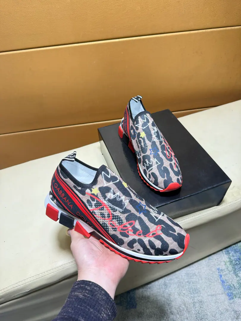 p 👑👑《Dg•Ducha Banner.》⚠️⚠️Top-level requisition🔍🔍Gentlemen.2026HKThe counter is being sold simultaneously.. Shoes under the sole.: The original plant is used for the original base., It's super comfortable with exclusive activity., The original factory and the single., 🔍🔍High-quality multi-colour integration design is delicately crafted., It's unique., Silk paste., In the cow's skin.💪Details determine quality, We only want to be good at shoes., You can come in and out of the counter., Welcome to the comparison.🇮🇹 Codes35-46