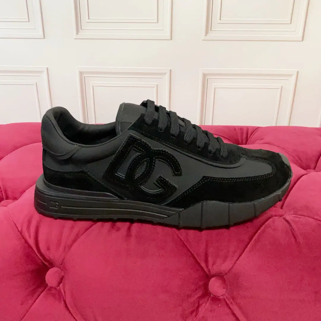 【DG】 Size: 38-44(45.Do it. ) Dolce&GabbanaDucha Banner. DGLatestCountry RoadSeries Leisure Sports shoes 2026New paragraph The brand. A custom-made adjective. The branding of letters is a beautiful and beautiful thing. Nice job. A lot of people like to import silk cow skins at the top.+Import cattle, Bulls. A perfect interpretation of the classic shoe-triping and fashion as a luxury dream of high-end fashion quality..