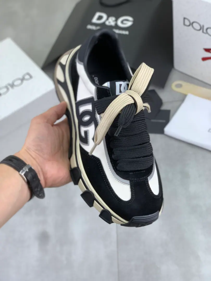 Plant prices 【⚽️】The latest couple is a couple. Top First Quality Synchronise Action《DOLCE&GABBANA【Ducha Banner.】～High Quality.》Effects Low-class leisure.DGMen's shoes., ♪ A lot of stars and love ♪, We use high-end imported head-heads skins to collidelogoDesign+Skins and feet., Jane's atmosphere., Perfectly interprets the latest inspiration of shoe-shoes., The classics are all one with fashion. I'm a dream fan. - Over the fashion. It's for the driver's comfort and light driving., I'm just going out to get some air. High-end quality Trustable., 6️⃣Colour🉑️Select！Codes: 35-46 Full package