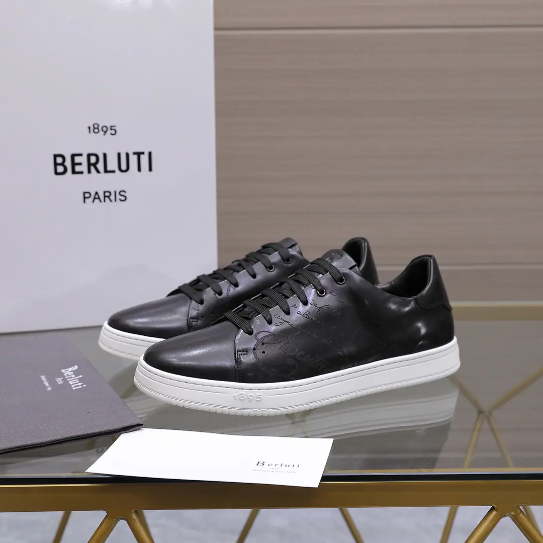 【Berluti 】 Top Codes: 39-45（38.46.47- It's a deal.） Ber*Brute's top French confectionery man's leisure shoes., Italian imports of embryos, Antiquated hand-made dyeing process, Top cow skin in the inside., Imported private model, Line Short, It's a classic.！, BerlutiThe brand's premiere is breaking the norm., Launch a whole new oneEdgeShoes.. A brand-new shoe, a bold improvement., It's important for its unique shape and its wide-ranging creative work.. Yes.AlessandroShoes on., This contours of the ambivalence.KrisA bold, professional new one.Cloudy The dyes look more visible.. Business and leisure.. Classic fashion.！The handwriting of the shoe is much more colorful..