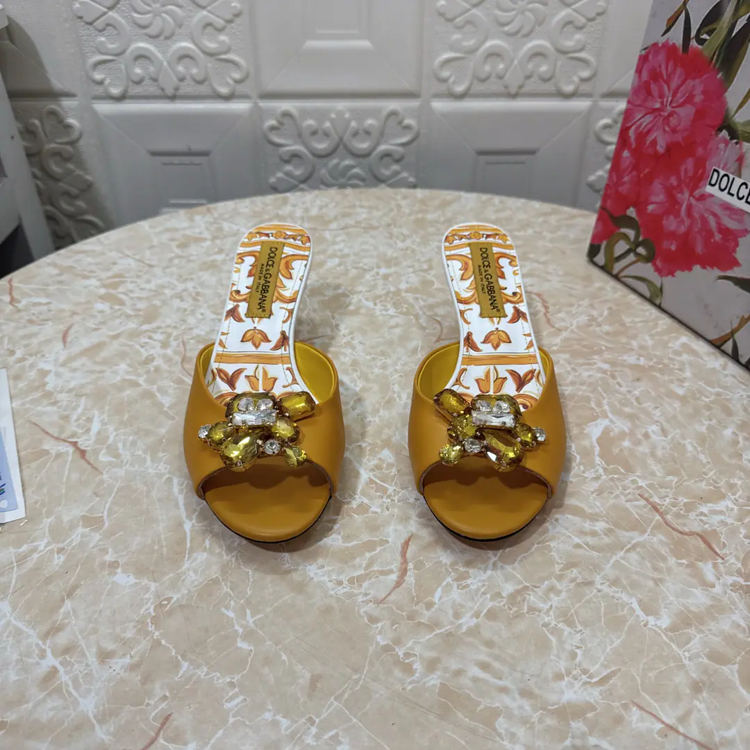 DG.Top Version.High Quality💪💪 2026New paragraph Artificial paints and+Painting - I'm following shoes.👠 🔸Shoe.: Bullskins. 🔹Uchi.: Lamb skin. 🔸He's tall.: 6.cm/9cm 🔻Otsumi!: AThe original is a very big one. 🔺Codes: SIZE.34–43（34.42.43Make a reservation or not.）PP