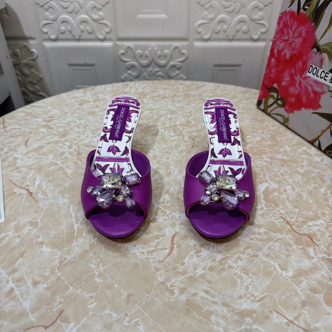 DG.Top Version.High Quality💪💪 2026New paragraph Artificial paints and+Painting - I'm following shoes.👠 🔸Shoe.: Bullskins. 🔹Uchi.: Lamb skin. 🔸He's tall.: 6.cm/9cm 🔻Otsumi!: AThe original is a very big one. 🔺Codes: SIZE.34–43（34.42.43Make a reservation or not.）PP