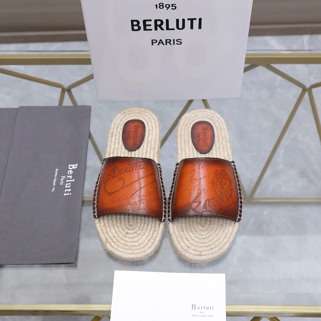 【Berluti 】 Top Codes: 39-45（38.46.47- It's a deal.） Ber*Brute's French top man, the rope slippers., BerlutiThe brand's premiere is breaking the norm., Launch a whole new oneEdgeShoes.. A brand-new shoe, a bold improvement., It's important for its unique shape and its wide-ranging creative work.. Yes.AlessandroShoes on., This contours of the ambivalence.KrisA bold, professional new one.Cloudy The dyes look more visible.. Business and leisure.. Classic fashion.！The handwriting of the shoe is much more colorful..