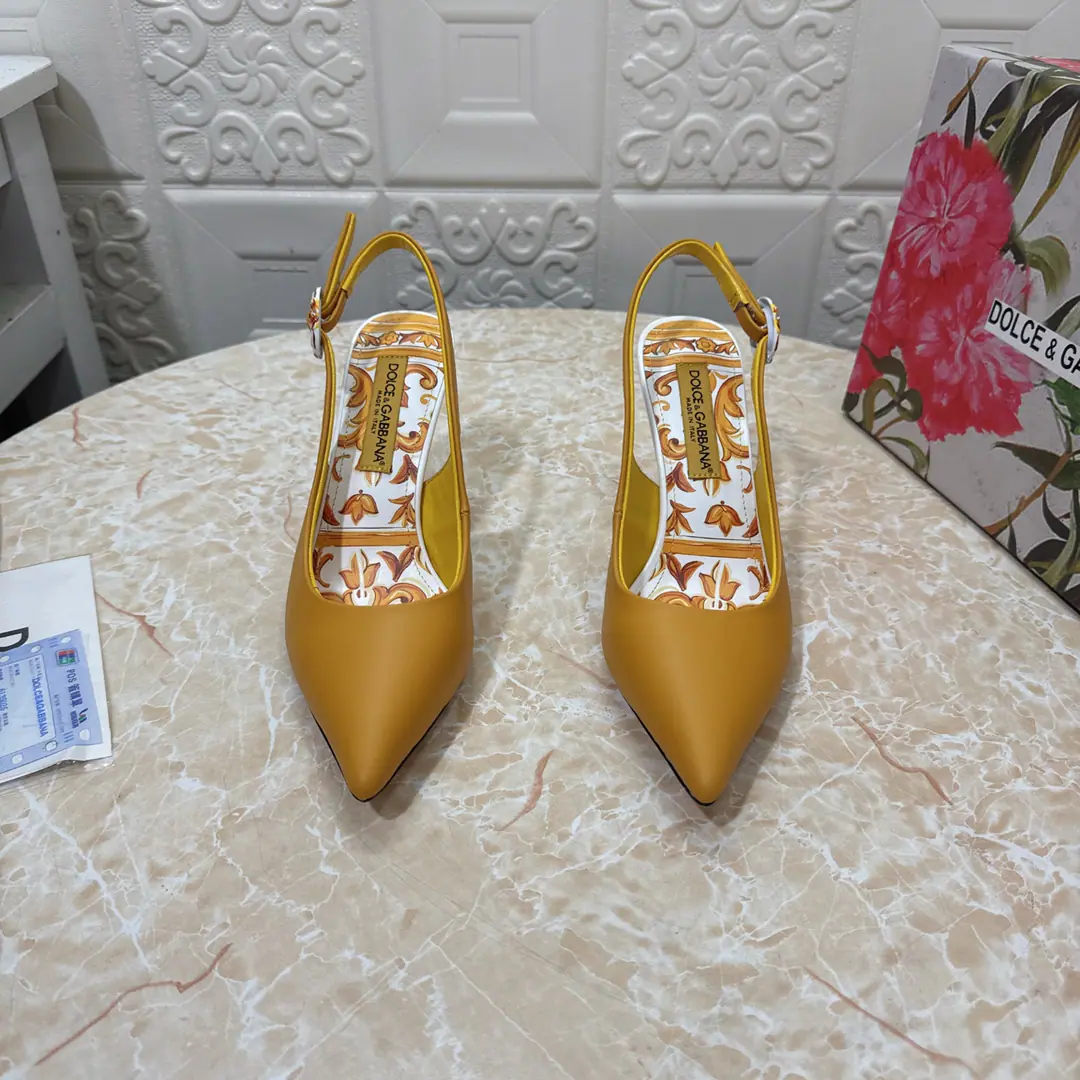 DG.Top Version.High Quality💪💪 2026New paragraph Official Network1:1Shade it. Artificial paints and High heels.👠 🔸Shoe.: Bullskins. 🔹Uchi.: Lamb skin. 🔸He's tall.: 9cm 🔻Otsumi!: AThe original is a very big one. 🔺Codes: SIZE.34–43（34.42.43Make a reservation or not.）PP