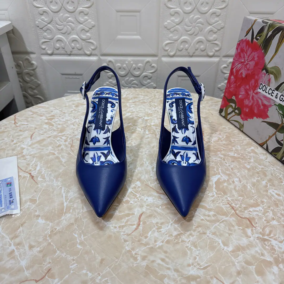 DG.Top Version.High Quality💪💪 2026New paragraph Official Network1:1Shade it. Artificial paints and High heels.👠 🔸Shoe.: Bullskins. 🔹Uchi.: Lamb skin. 🔸He's tall.: 9cm 🔻Otsumi!: AThe original is a very big one. 🔺Codes: SIZE.34–43（34.42.43Make a reservation or not.）PP