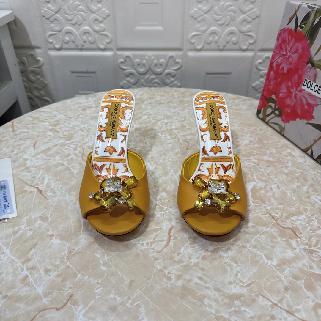 DG.Top Version.High Quality💪💪 2026New paragraph Artificial paints and+Painting - I'm following shoes.👠 🔸Shoe.: Bullskins. 🔹Uchi.: Lamb skin. 🔸He's tall.: 6.cm/9cm 🔻Otsumi!: AThe original is a very big one. 🔺Codes: SIZE.34–43（34.42.43Make a reservation or not.）PP