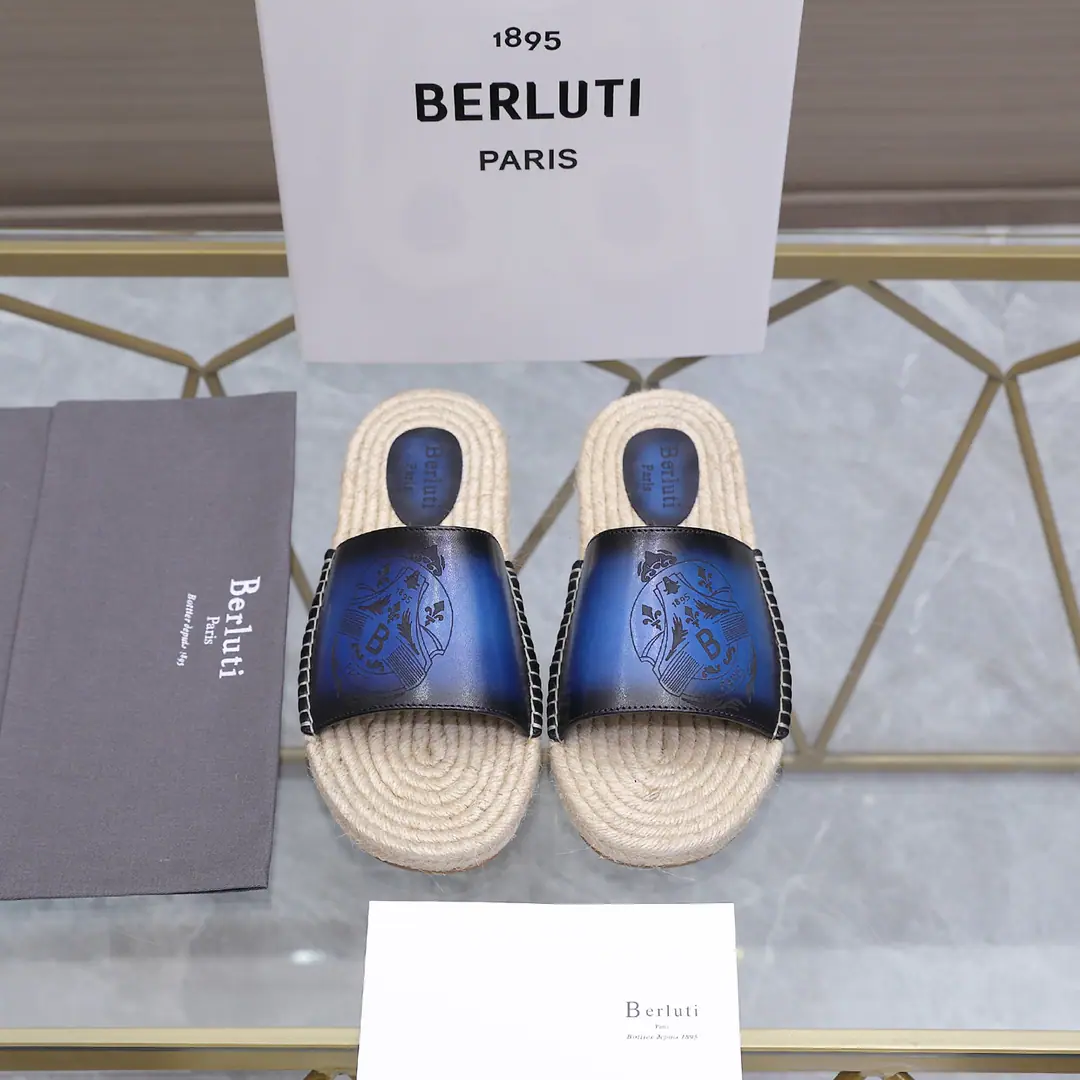 【Berluti 】 Top Codes: 39-45（38.46.47- It's a deal.） Ber*Brute's French top man, the rope slippers., BerlutiThe brand's premiere is breaking the norm., Launch a whole new oneEdgeShoes.. A brand-new shoe, a bold improvement., It's important for its unique shape and its wide-ranging creative work.. Yes.AlessandroShoes on., This contours of the ambivalence.KrisA bold, professional new one.Cloudy The dyes look more visible.. Business and leisure.. Classic fashion.！The handwriting of the shoe is much more colorful..