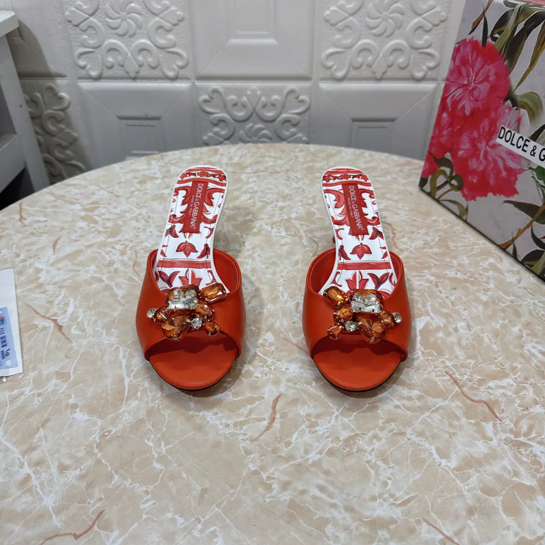 DG.Top Version.High Quality💪💪 2026New paragraph Artificial paints and+Painting - I'm following shoes.👠 🔸Shoe.: Bullskins. 🔹Uchi.: Lamb skin. 🔸He's tall.: 6.cm/9cm 🔻Otsumi!: AThe original is a very big one. 🔺Codes: SIZE.34–43（34.42.43Make a reservation or not.）PP