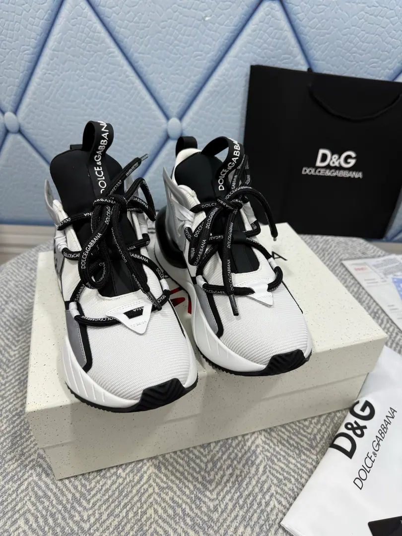Top Version DGThe brand of trademarks.DOLCE & GABBANA Brand mats. High-end quality The brand. Pre-selected by the sperm. ♪ A little radiant ♪ Back-to-back stereo process Nice job. A lot of people like to import silk cow skins at the top.+Import drills In silk and sheep. Perfectly interprets the latest inspiration of shoe-shoes. The classics and fashions are one of the luxury dreams of the high quality of fashion. Codes: Women35-41（41Make a no-refund order.） Men39-45