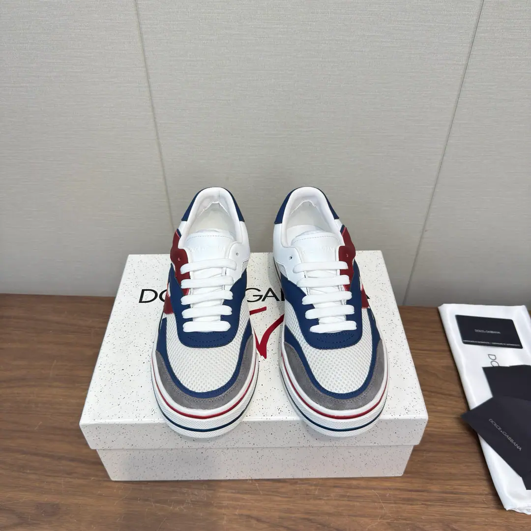 Dolce&GabbanaDucha Banner. | 2026ˢˢNew paragraph The new sports shoes are thick and leisure shoes. Men A couple's thick, leisure shoes.🔥 DG Signal code meets met in metrecosm., Give brands. DNA Futureist vision, ♪ And the permanent matter is a fine blend of modern texture ♪. New dgCharmonic Staples, Personalize the dotted DG Logo, It's a very modern design., The market is the top. The king of the upper foot.……There are many colors., The cabinet is full packaging.！ ♺Shoe.: Original custom-made cow skin/Net puzzle ♺Uchi.: Little goat skin./Net puzzle ♺Otsumi!: The original is a very light model. ♺Codes: 38-45Men