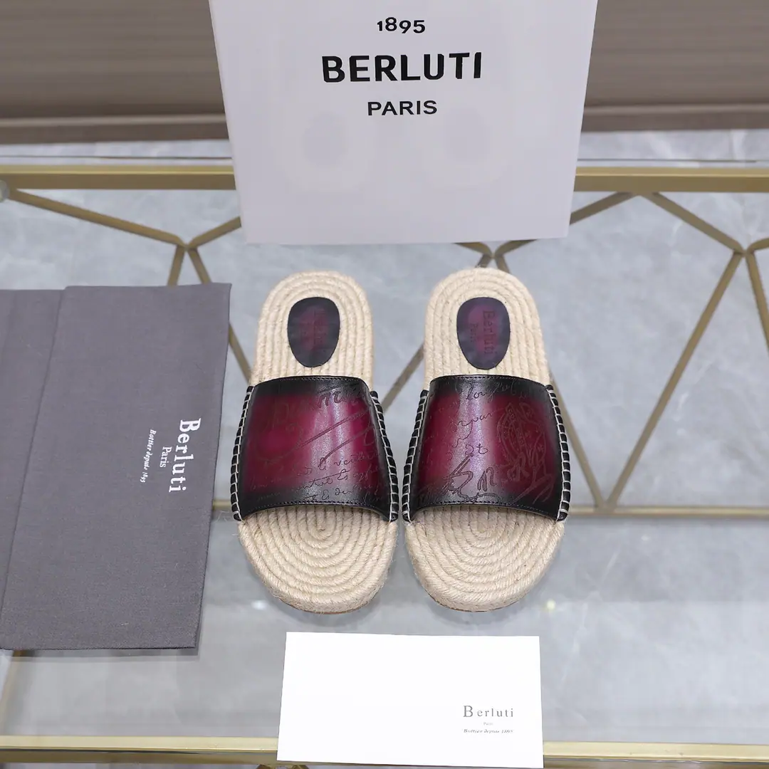 【Berluti 】 Top Codes: 39-45（38.46.47- It's a deal.） Ber*Brute's French top man, the rope slippers., BerlutiThe brand's premiere is breaking the norm., Launch a whole new oneEdgeShoes.. A brand-new shoe, a bold improvement., It's important for its unique shape and its wide-ranging creative work.. Yes.AlessandroShoes on., This contours of the ambivalence.KrisA bold, professional new one.Cloudy The dyes look more visible.. Business and leisure.. Classic fashion.！The handwriting of the shoe is much more colorful..