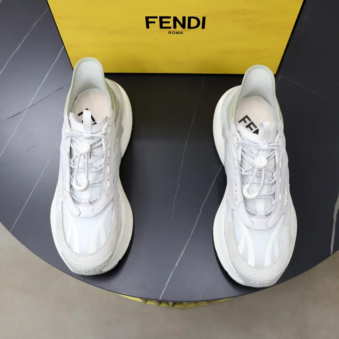 Get out of the factory. 🔥Brand: Fendi!（FENDI） Size: 38-44（45Custom） Level: Original MonoQuality High Version Materials: Imported cattle skin➕ It's a good comfort. The original is so light that it's smooth. Type: Travel Fashion and leisure shoes. ♪ The tide's on ♪