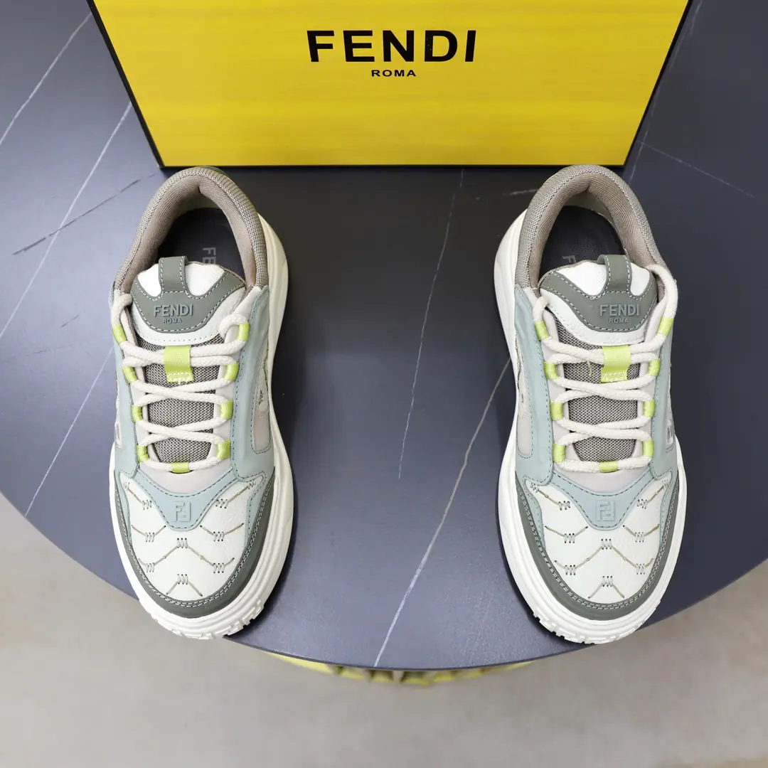 Top Version: Men Fendi Fendi! Latest ForceSeries FFThick Leisure Sports shoes Shoes. Original procurement development Make the goods. This one. ForcePut on your low-shoes.. White all-particle leather and white and brown smooth leather material, Use cushion elements. Brown.FFThe details of flowers and yellow high-tech fabrics.. Light, thick white soles., Shoeheads and heel.FFPattern Details ♪ And deliver the fine packaging ♪🛍📦 ▪️Fabulous.: Original import of head-level cattle skin ▪️Uchi.: The original custom-made air network. ▪️Shoes under the sole.: Original model rubber bubble material ▪️Bottom: 5CM ▪️Size: Men39-45
