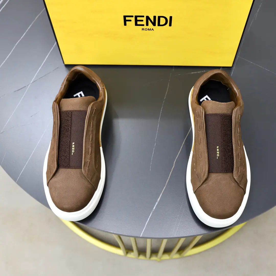 Get out of the factory. Fendi【Fendi!】The money's on the market.🔥Fashionable men's shoes.🔱 Use original original cow skin+Into the skin of the cow.+Original rubber floor, Super-slipperproof grinding.👣 Standard size38-44（45Make a reservation.）