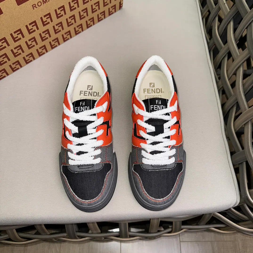 FEND* MATCHCouples' low-ass sneakers.｜Shoe belts, retrolabels.｜Sides are.FFScene Sew｜Shoes under the sole.Fend*Words｜Importing cattle and skins｜TPUEnvironmental protection against slides and slides Size: Women35-39（40Do it.） Men39-44（38.45Do it.）