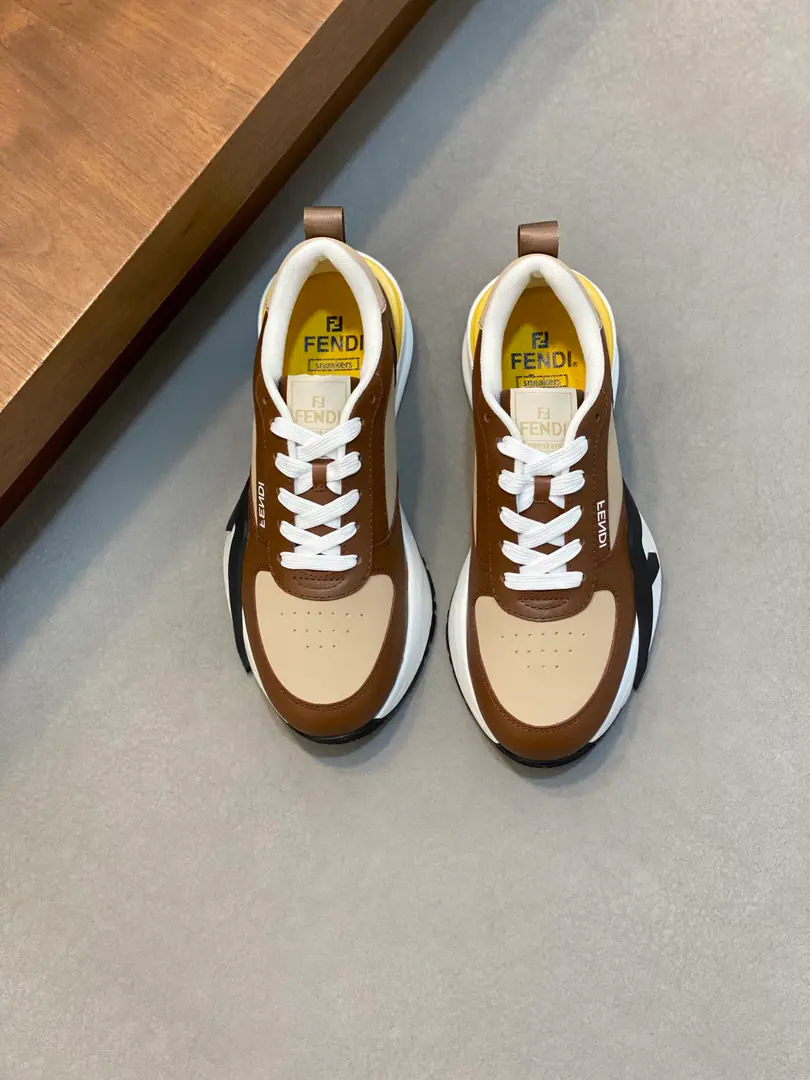 FEND* — Fendi! Finn's.Flow Men's leisure sports shoes, With a loose belt., Side zipper., It's carved.FThe sole of the vortex.. Heel straps are stylish.Fendi FlowWord. High-tech fabric and a mixture of blue and leather.. DecorationLycra®Details. FFThe stony tongue.. It's so light-weight.EVAShoes under the sole.. Codes: 39-44（45.46Do it.）