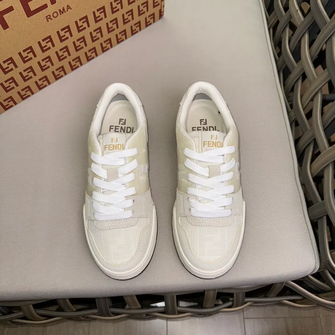 FEND* MATCHCouples' low-ass sneakers.｜Shoe belts, retrolabels.｜Sides are.FFScene Sew｜Shoes under the sole.Fend*Words｜Importing cattle and skins｜TPUEnvironmental protection against slides and slides Size: Women35-39（40Do it.） Men39-44（38.45Do it.）