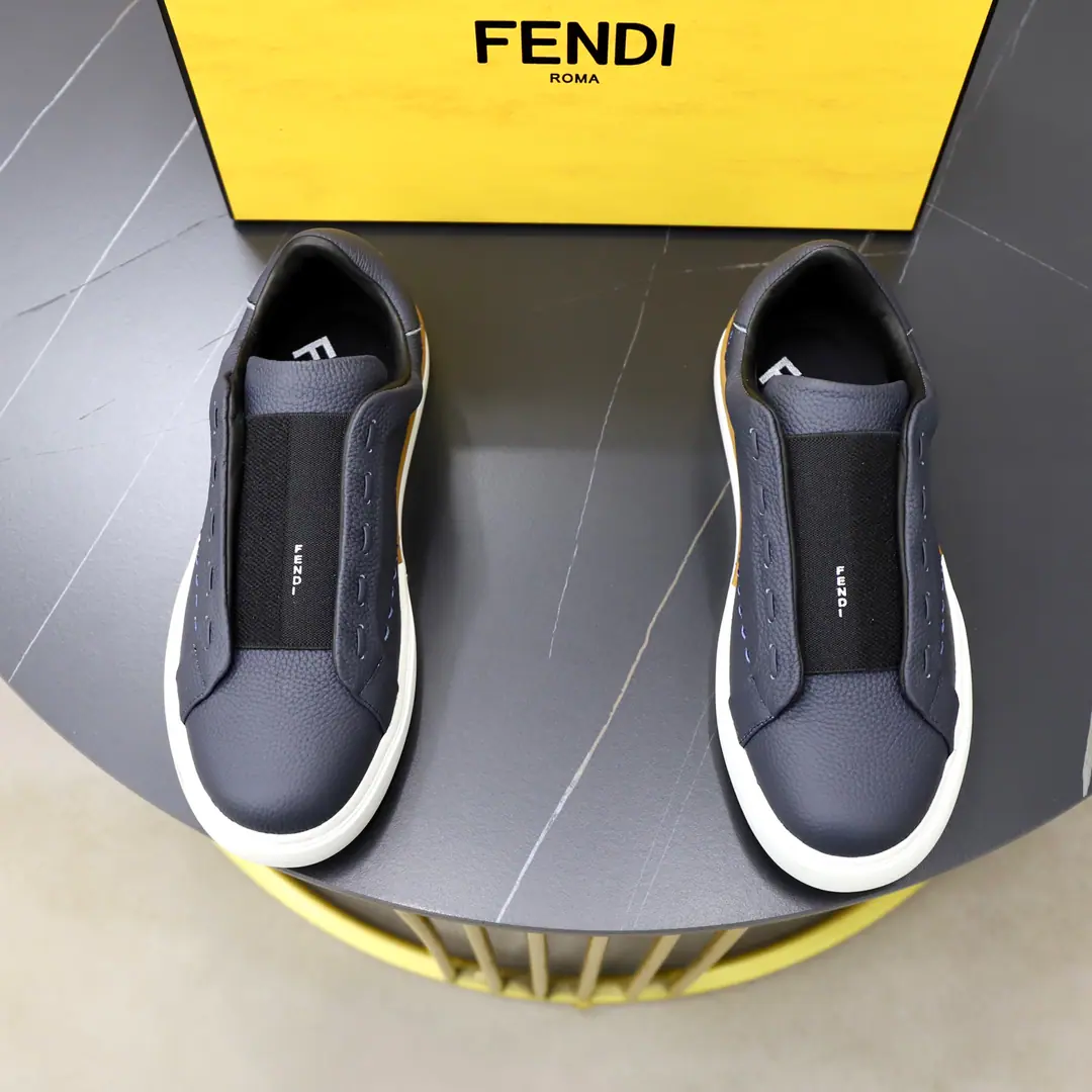 Get out of the factory. Fendi【Fendi!】The money's on the market.🔥Fashionable men's shoes.🔱 Use original original cow skin+Into the skin of the cow.+Original rubber floor, Super-slipperproof grinding.👣 Standard size38-44（45Make a reservation.）