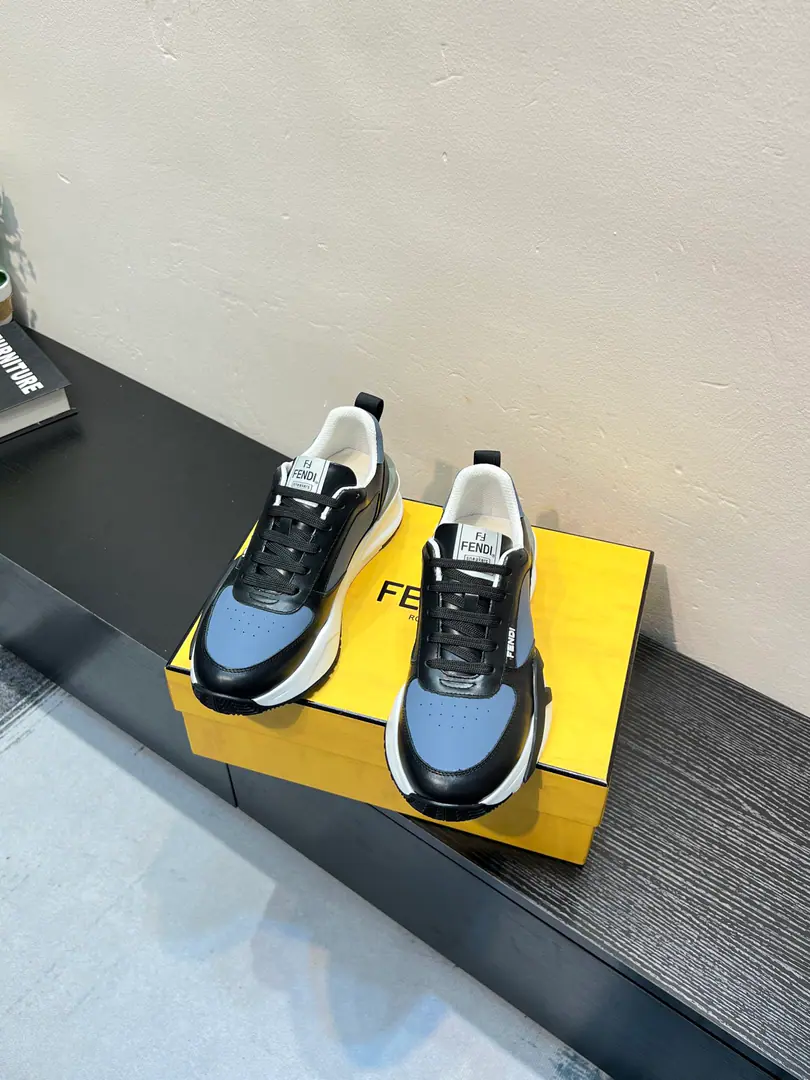 FENDI*——Original MonoQuality Fendi-boy.！Requisition level🔥Explosive., Shoe-faced cow skin making, In the air network., The bottom is lighter., Slide-proof. Top quality of the market, A lot of stars are doing it., The fashion masters are on the move., I'm a hundred bucks., Simple, not bad taste., The people of the world must be, ♪ To spread fashion and leisure ♪, Fashion is at the foot., I'm confident., Put it on.. Size: 38-44（45Custom）