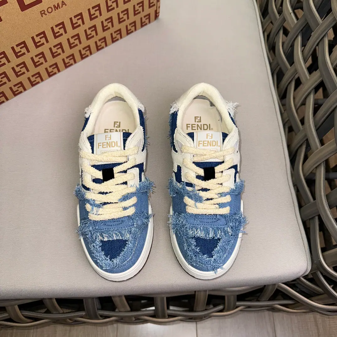 FEND* MATCHCouples' low-ass sneakers.｜Shoe belts, retrolabels.｜Sides are.FFScene Sew｜Shoes under the sole.Fend*Words｜Importing cattle and skins｜TPUEnvironmental protection against slides and slides Size: Women35-39（40Do it.） Men39-44（38.45Do it.）