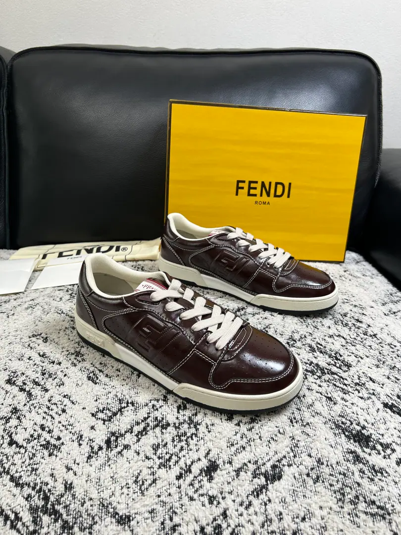 FENDI High Quality Top-level craft, Fendi! Synchronize cabinets, The original plant was equipped with Italian imported cow flour., Imported cattle mats., I'm comfortable with air., Shoes under the sole.: The original plant is used for the original base., The original factory and the single. Couple money. Codes 36-44（Make a reservation.35 45 ）