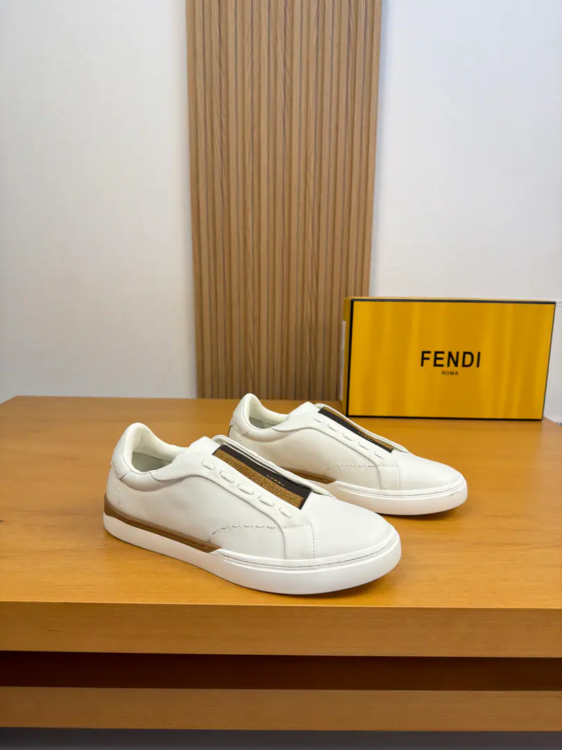 【Fendi】Fendi! High-end quality Original List·Leisure sports shoes Shoe.: Original🔝Silky-tiny., Shoes..Artificial stitching of Mark Line, BrandlogoTake it easy. Uchi.: Water-tied cow skin. Otsumi!: It's so light.TPR·Rubber. Double-coloured base Super-high-quality control.·- I'm doing a little work.: Highlight(High-end·- How expensive.·Slot) Size: 39-44（45.46.Make a reservation.)·FD0126
