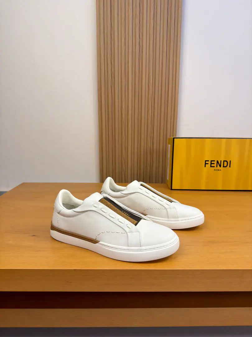 【Fendi】Fendi! High-end quality Original List·Leisure sports shoes Shoe.: Original🔝Napa Skin., Shoes..Artificial stitching of Mark Line, BrandlogoTake it easy. Uchi.: Water-tied cow skin. Otsumi!: It's so light.TPR·Rubber. Double-coloured base Super-high-quality control.·- I'm doing a little work.: Highlight(High-end·- How expensive.·Slot) Size: 39-44（38, 45, Make a reservation.)·0126