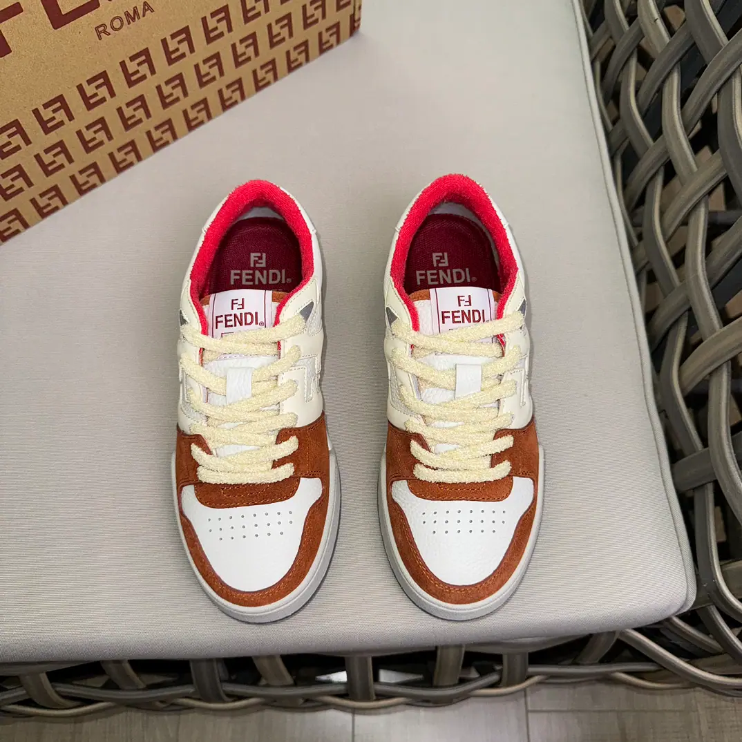 FEND* MATCHCouples' low-ass sneakers.｜Shoe belts, retrolabels.｜Sides are.FFScene Sew｜Shoes under the sole.Fend*Words｜Importing cattle and skins｜TPUEnvironmental protection against slides and slides Size: Women35-39（40Do it.） Men39-44（38.45Do it.）