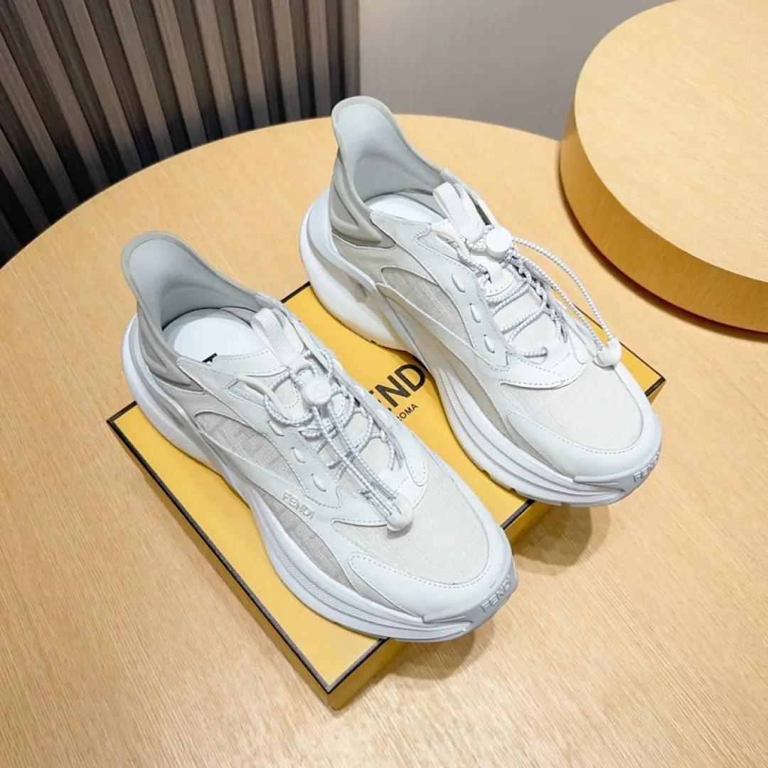 Minoru. Fendi!【FENDl】A world-class monster.！The most popular official network leisure shoes this year., Wire copying1: 1, Quality, Perfect work.. - It's a long-range., Shoes face is the original shoe face., The original is in the script., The upper foot is so cozy., It's a lot of fun., It's for every occasion., Showing the man's temper and his extraordinaryness., He's got a lot of style.. Codes38~44（45Do it.）