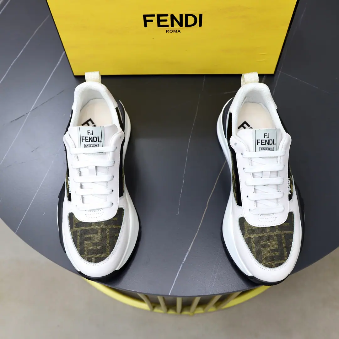 Get out of the factory. 🔥Brand: Fendi!（FENDI） Size: 38-44（45Custom） Level: Original MonoQuality High Version Materials: Imported cattle skin➕ It's a good comfort. The original is so light that it's smooth. Type: Travel Fashion and leisure shoes. ♪ The tide's on ♪